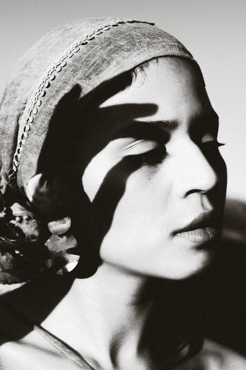 2026 — Portrait, Shadow, Ambient