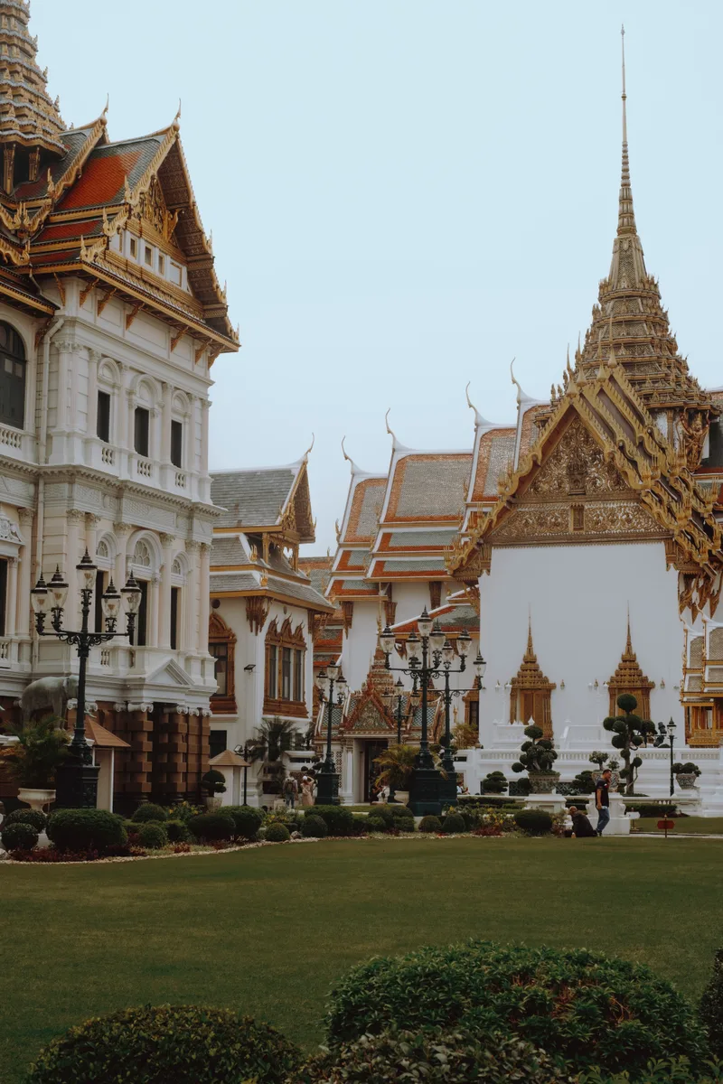 Bangkok 2024 — heat, neon and the tropical rhythm of the city