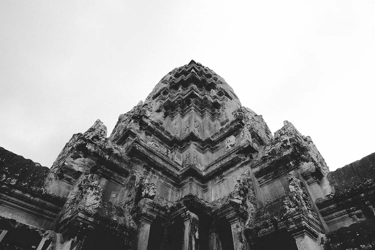 People of Cambodia — street photography of Siem Reap, Bon Om Touk and daily life