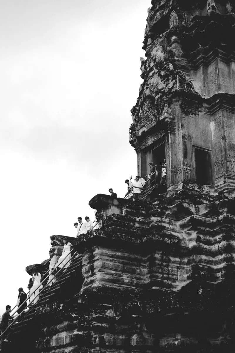 People of Cambodia — street photography of Siem Reap, Bon Om Touk and daily life